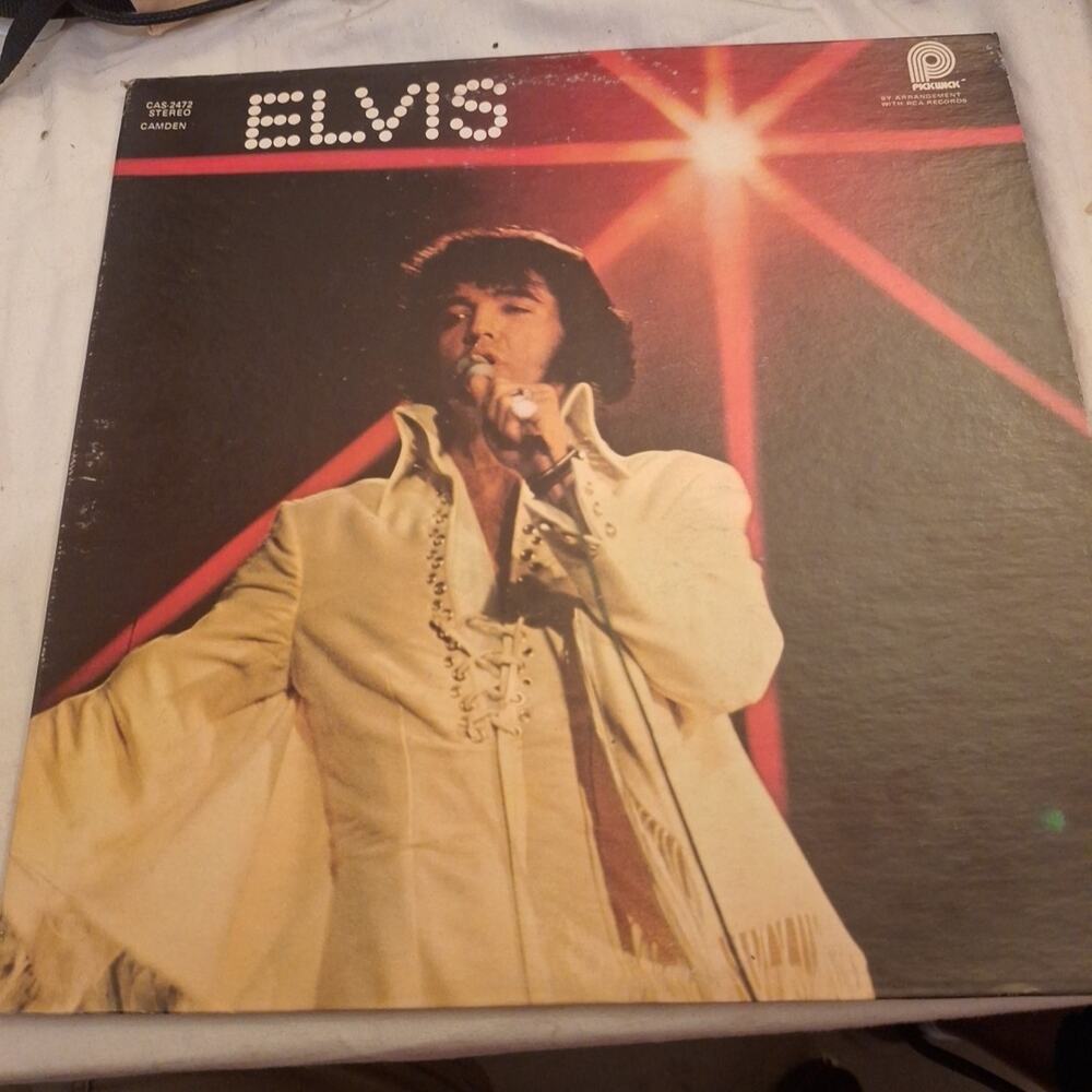 VINYL RECORD LP ELVIS YOU'LL NEVER WALK ALONE PICKWICK CAMDEN RECORDS CAS-2472